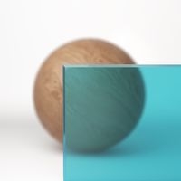 Прозрачное голубое стекло